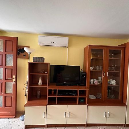 Apartman Lana Kaštela Kültér fotó