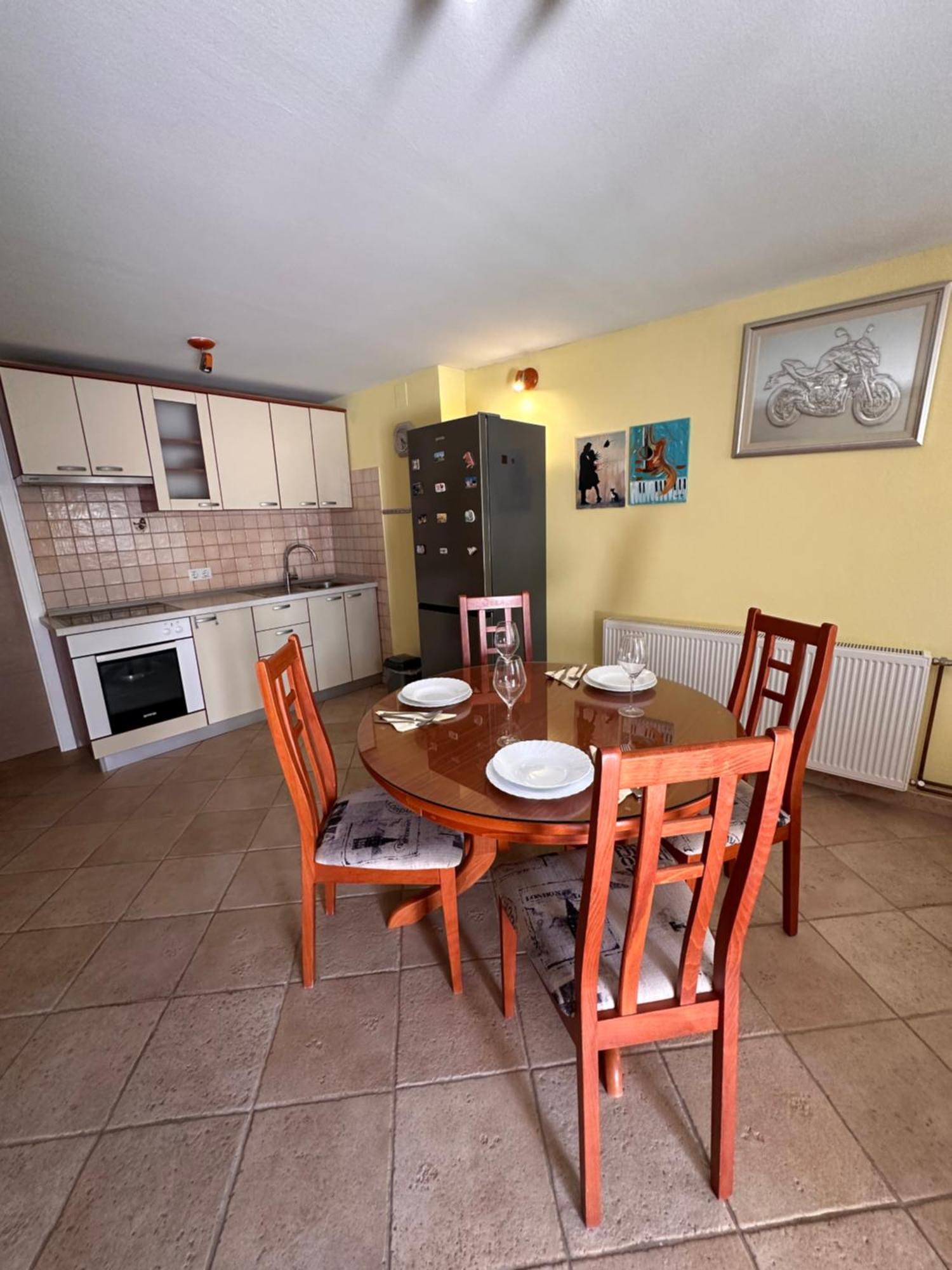 Apartman Lana Kaštela Kültér fotó